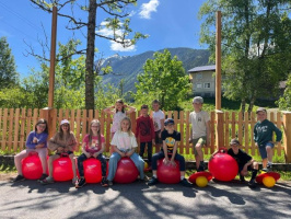 v2
